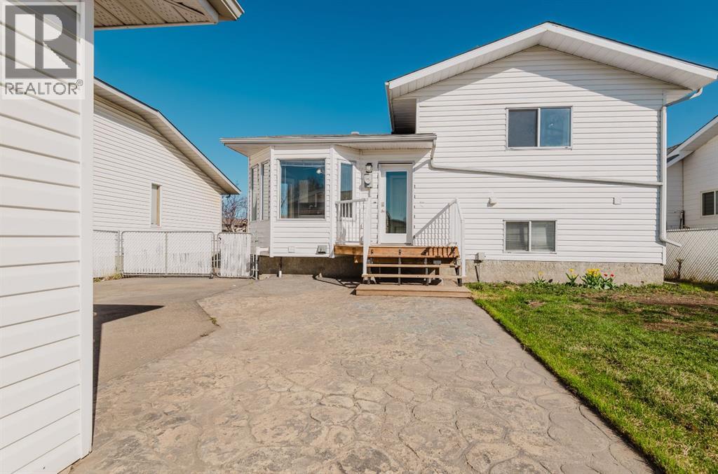 9007 104 Avenue, Grande Prairie, Alberta  T8X 1E8 - Photo 31 - A2309430