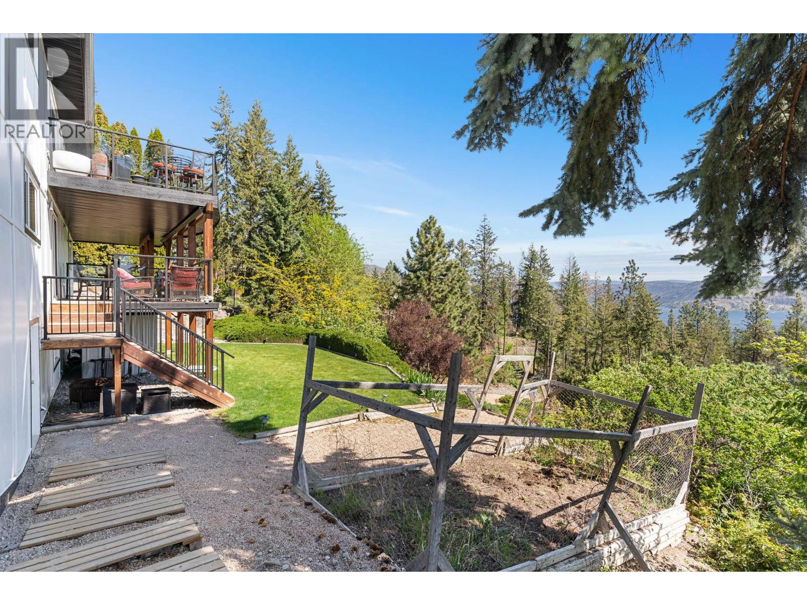 1659 Scott Crescent Kelowna Photo 50