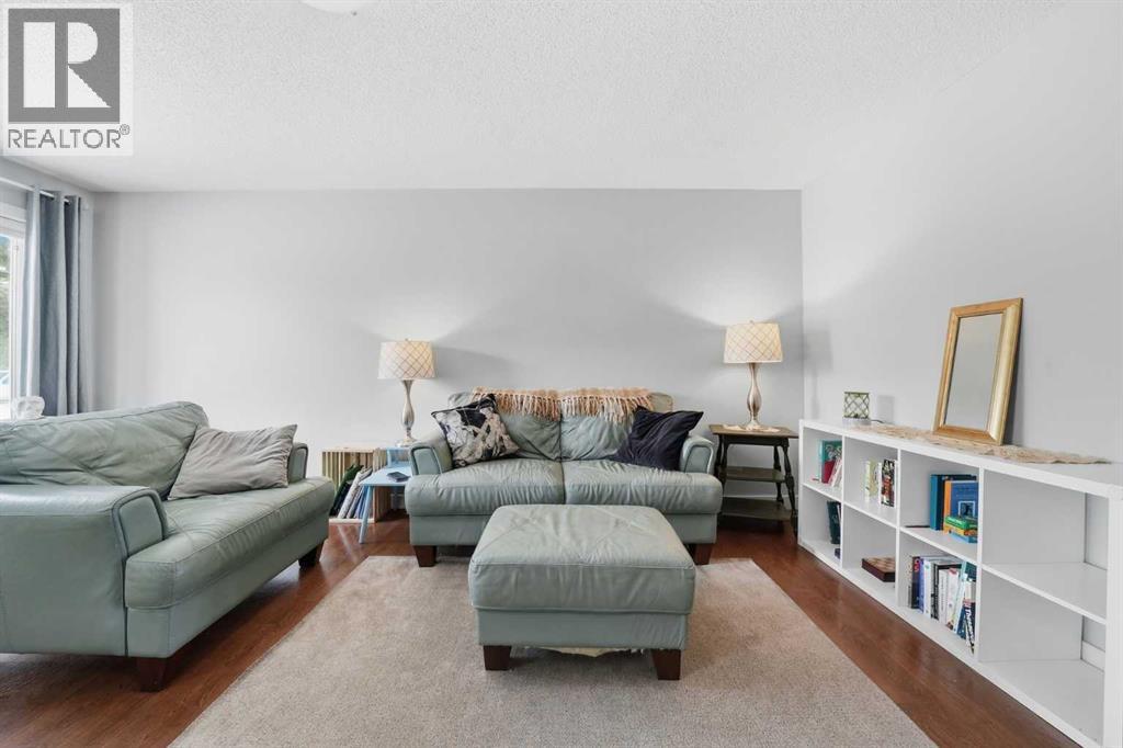 1103, 2445 Kingsland Road SE, Airdrie, Alberta  T4A 0B6 - Photo 3 - A2309527