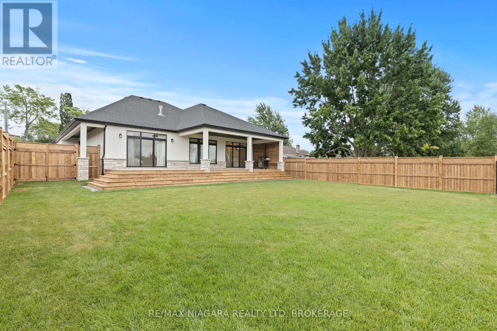 637 Buffalo Road, Fort Erie (Crescent Park), Ontario  L2A 5G7 - Photo 35 - X13105074
