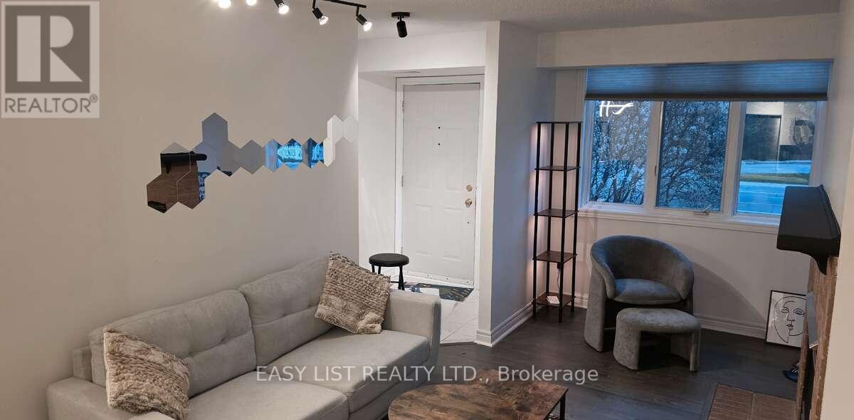 613 - 75 Weldrick Road E, Richmond Hill, Ontario  L4C 0H9 - Photo 3 - N13099342
