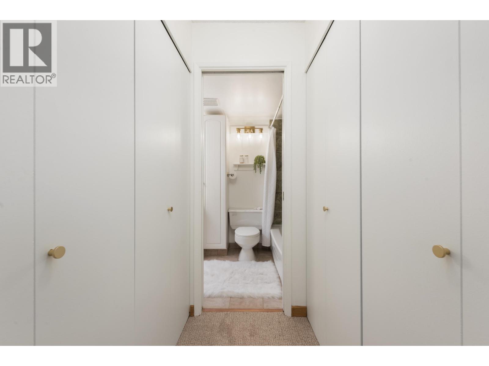 227 9847 Manchester Drive, Burnaby, British Columbia  V3N 4P4 - Photo 17 - R3121445