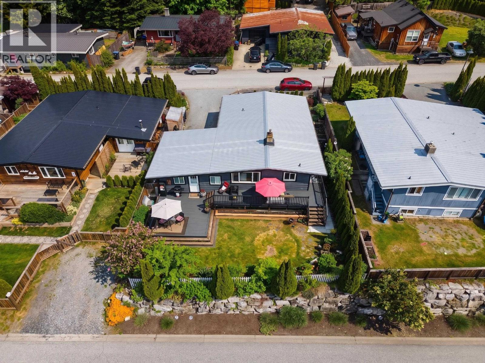 624 Lower Crescent, Britannia Beach, British Columbia  V8B 1J1 - Photo 35 - R3121430