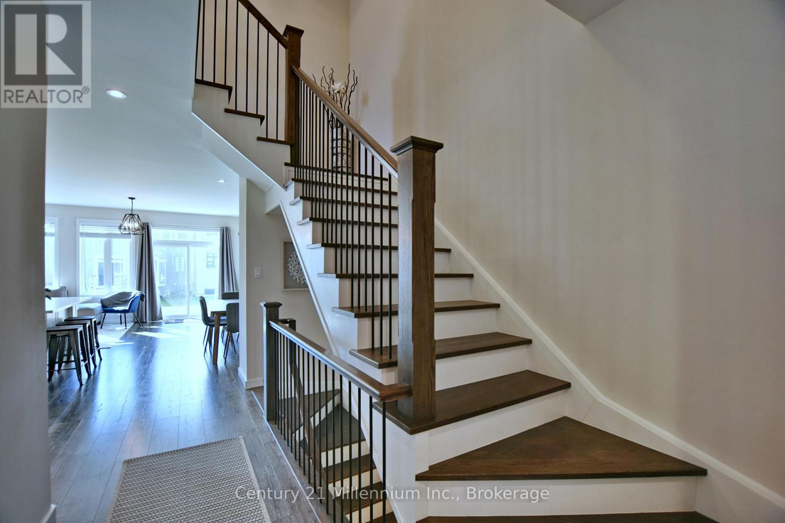 349 Yellow Birch Crescent, Blue Mountains, Ontario  L9Y 0R4 - Photo 8 - X13104982