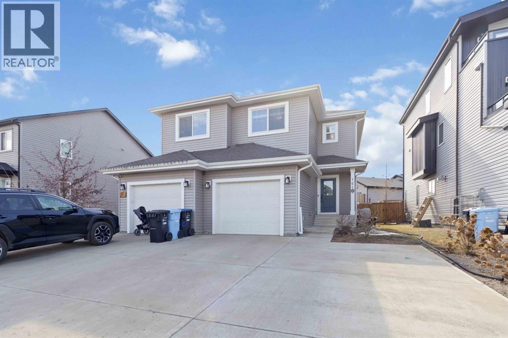 161 Aldergrove Avenue, Fort Mcmurray, Alberta  T9J 1E4 - Photo 2 - A2309436