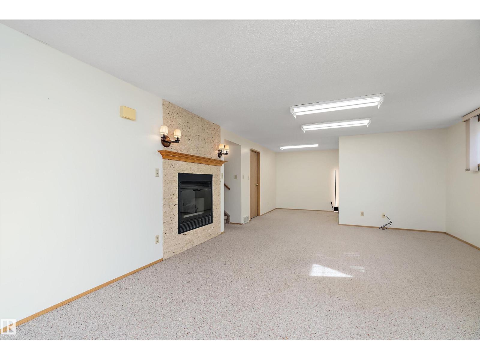 #45 903 109 St Nw, Edmonton, Alberta  T6J 6R1 - Photo 32 - E4486683