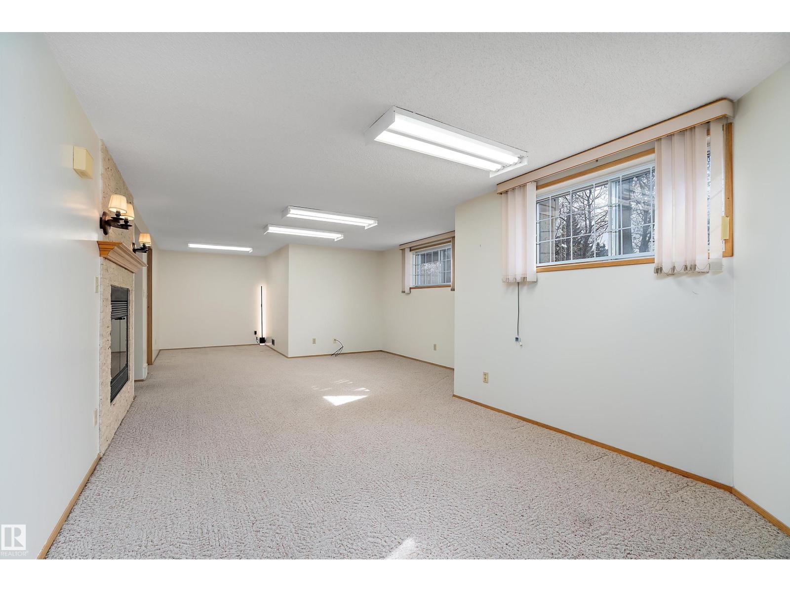 #45 903 109 St Nw, Edmonton, Alberta  T6J 6R1 - Photo 34 - E4486683