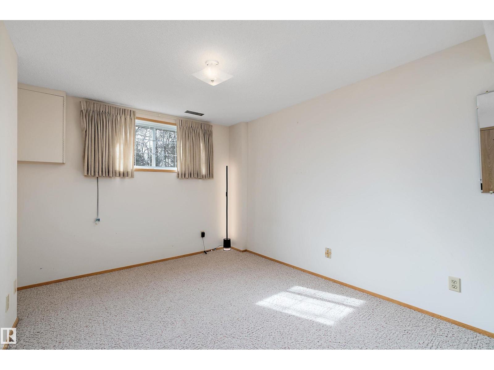 #45 903 109 St Nw, Edmonton, Alberta  T6J 6R1 - Photo 35 - E4486683