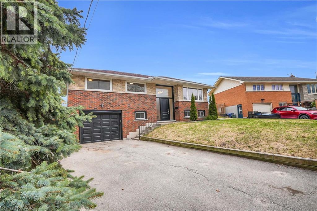 37 Nicklin Crescent, Guelph, Ontario  N1H 5E8 - Photo 2 - 40818776