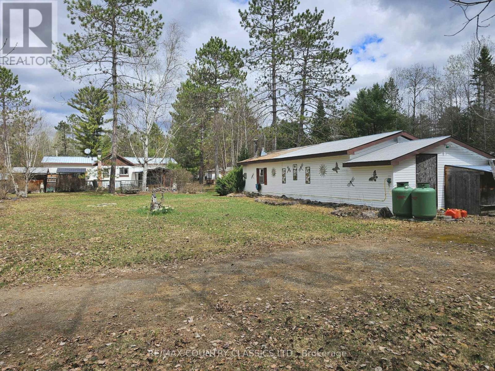 795 Riverside Drive, Madawaska Valley, Ontario  K0J 1L0 - Photo 4 - X13105006