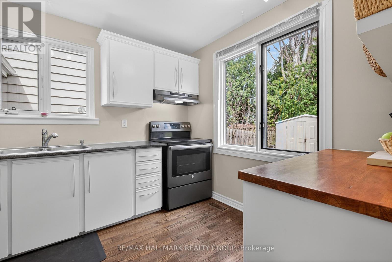 6 Beddoe Lane, Ottawa, Ontario  K1B 3Y1 - Photo 14 - X13105034
