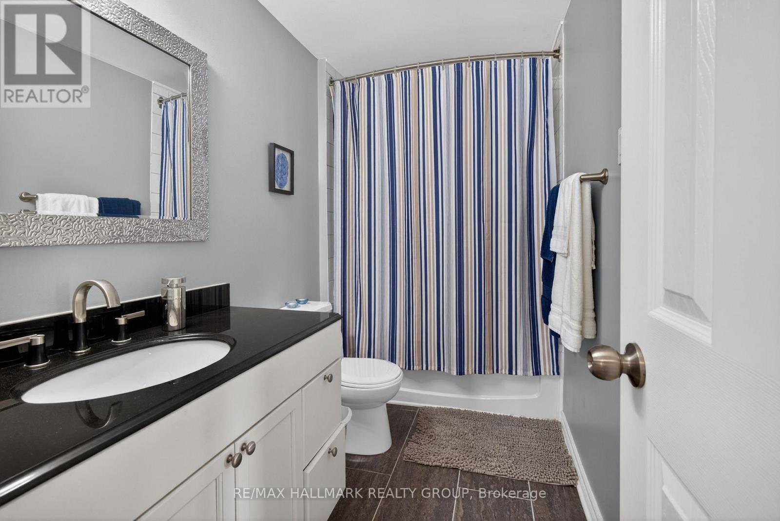 6 Beddoe Lane, Ottawa, Ontario  K1B 3Y1 - Photo 24 - X13105034