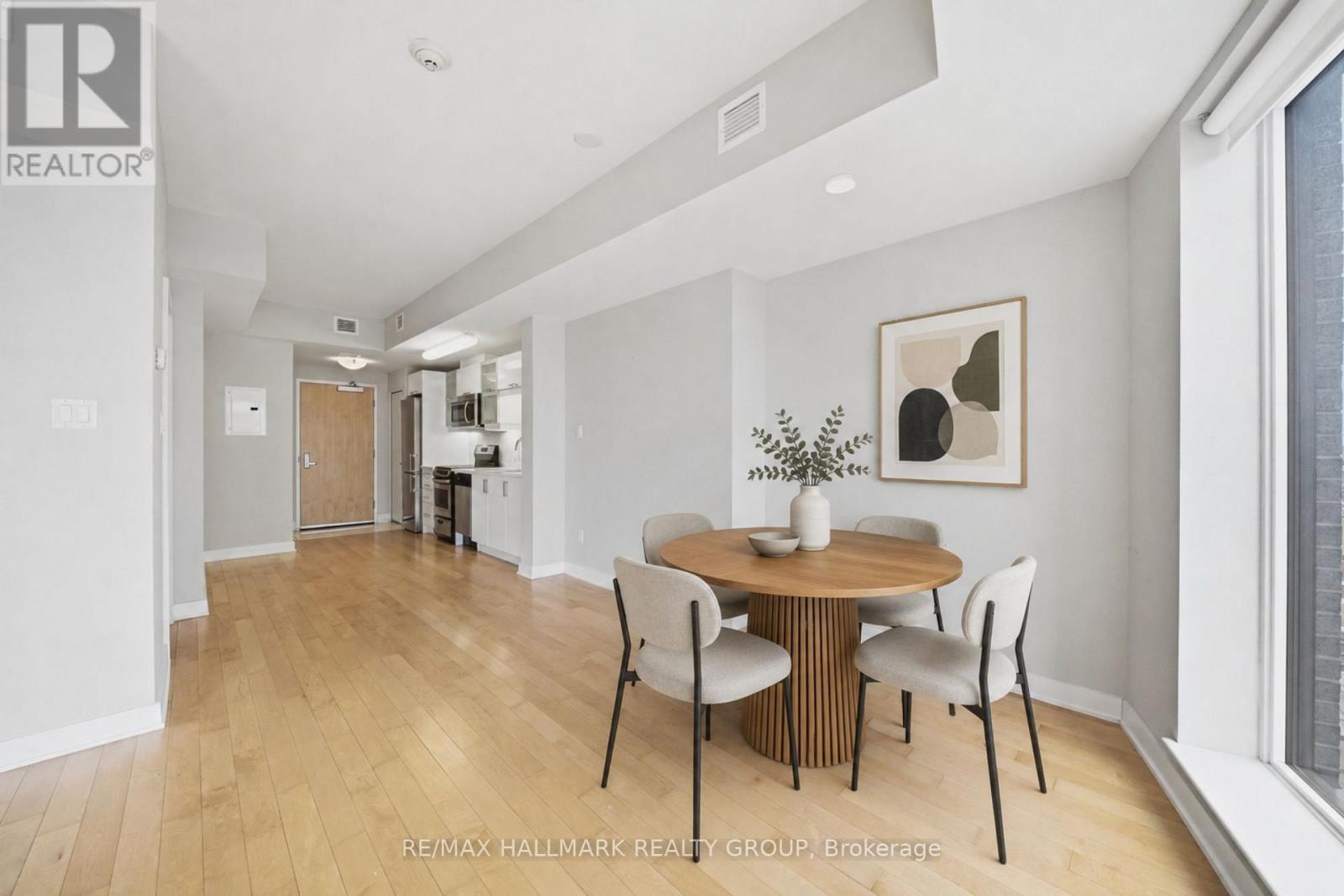 2604 - 40 Nepean Street, Ottawa, Ontario  K2P 0X5 - Photo 2 - X13105036