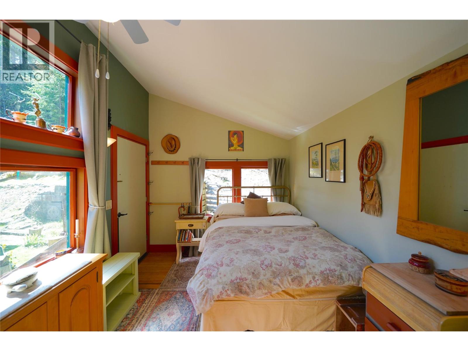 281 Iwanik Road, Procter, British Columbia  V1L 0B5 - Photo 51 - 10385671