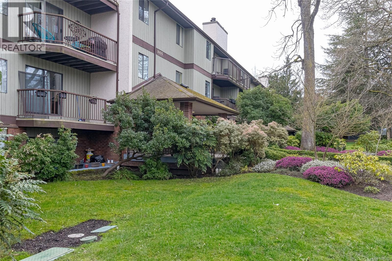 314 1655 Begbie St, Victoria, British Columbia  V8R 1L4 - Photo 23 - 1036265