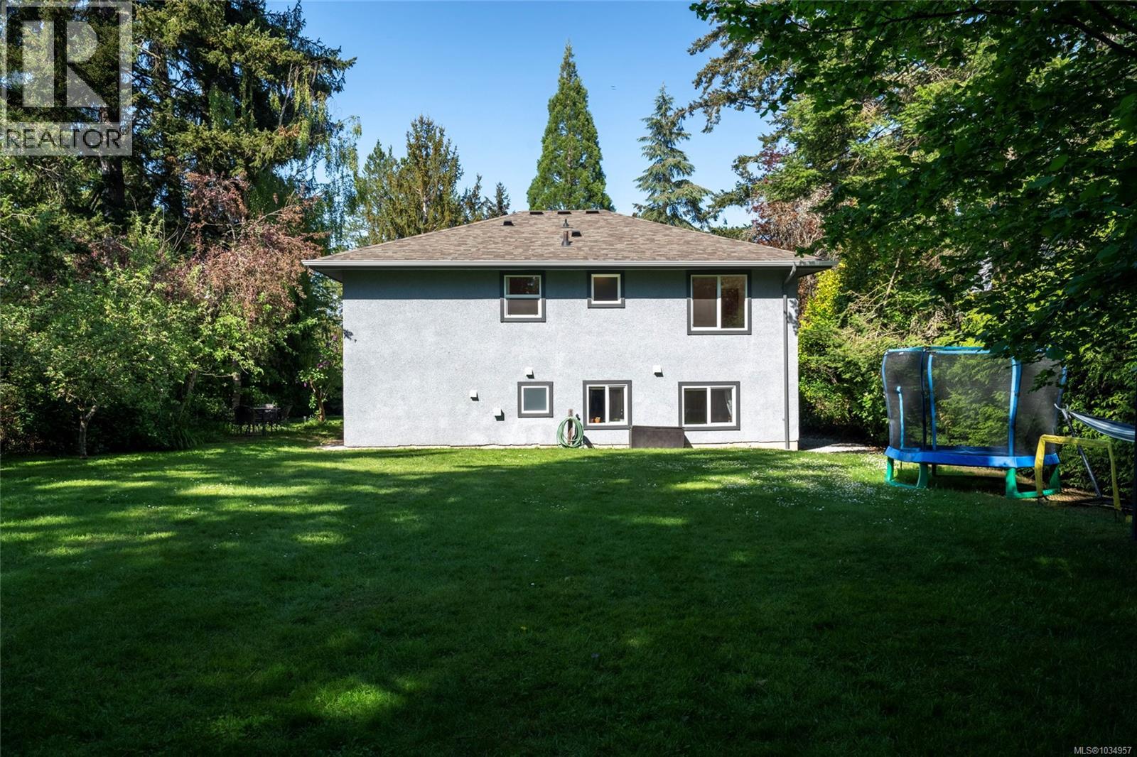875 Gladiola Ave, Saanich, British Columbia  V8Z 2T5 - Photo 30 - 1034957