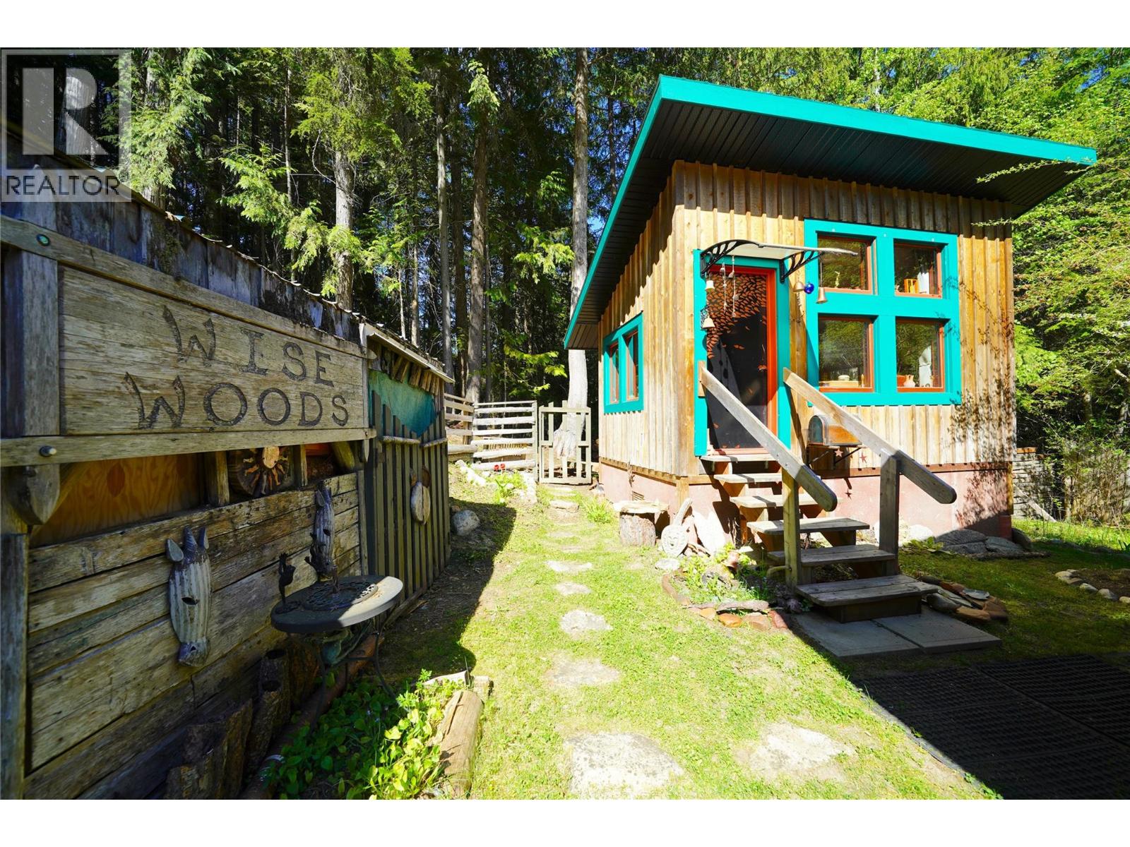 281 Iwanik Road, Procter, British Columbia  V1L 0B5 - Photo 53 - 10385671