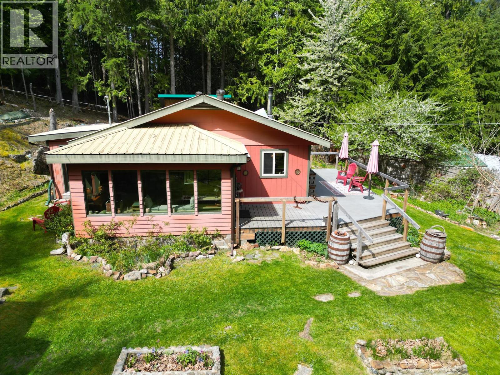 281 Iwanik Road, Procter, British Columbia  V1L 0B5 - Photo 79 - 10385671