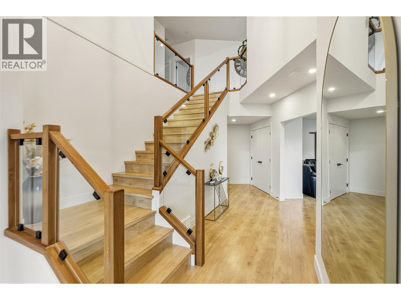 2405 Talbot Place, Kamloops, British Columbia  V1S 2B2 - Photo 7 - 10386447