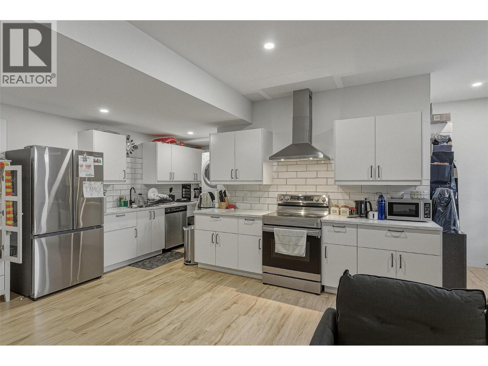 2405 Talbot Place, Kamloops, British Columbia  V1S 2B2 - Photo 42 - 10386447