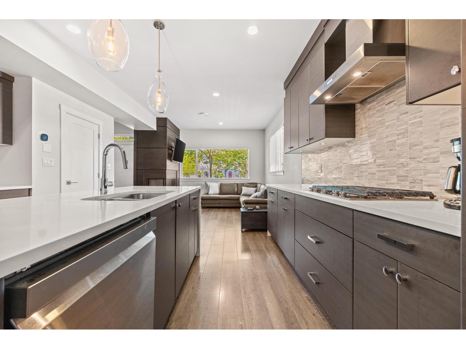 5 15688 28 Avenue, Surrey, British Columbia  V3Z 0N1 - Photo 5 - R3121236