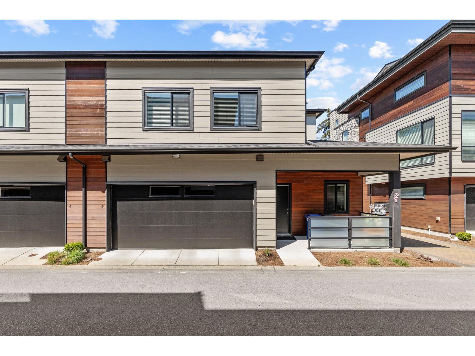 5 15688 28 Avenue, Surrey, British Columbia  V3Z 0N1 - Photo 3 - R3121236