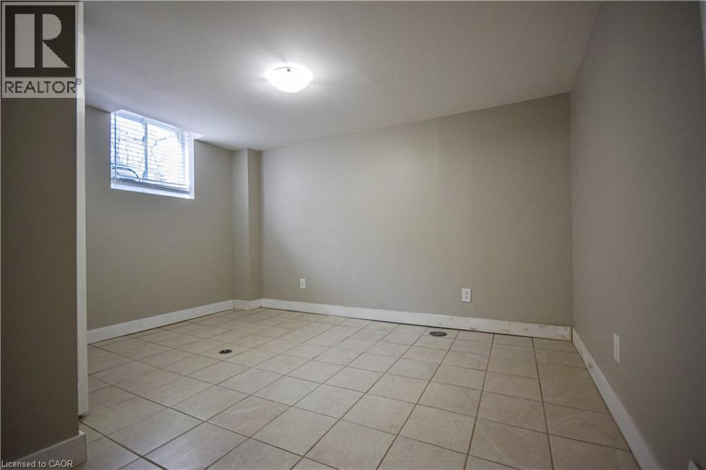 31 Keewatin Avenue Unit# 2, Kitchener, Ontario  N2B 3M1 - Photo 19 - 40826624