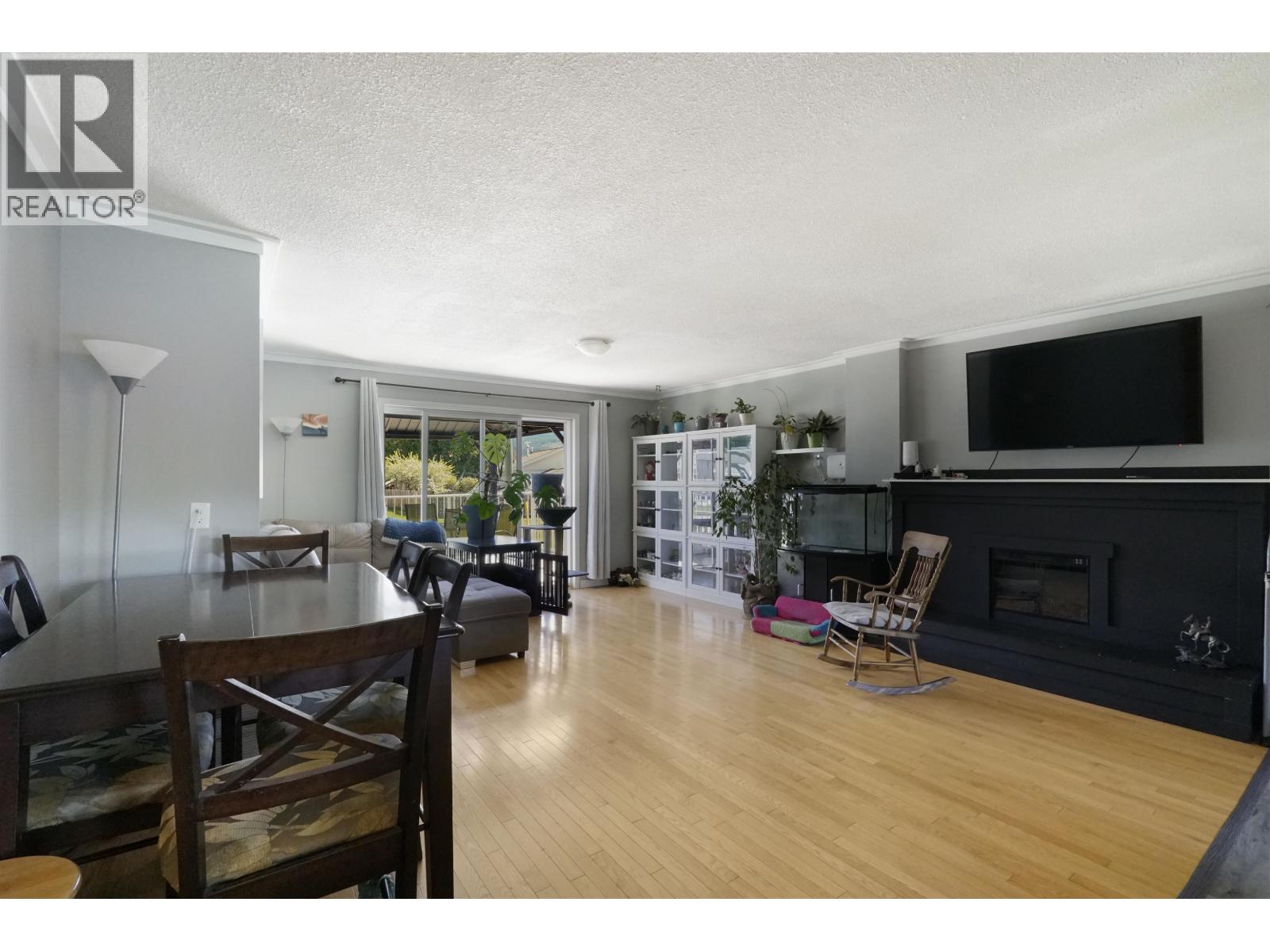 33 Wohler Street, Kitimat, British Columbia  V8C 1H7 - Photo 6 - R3121404