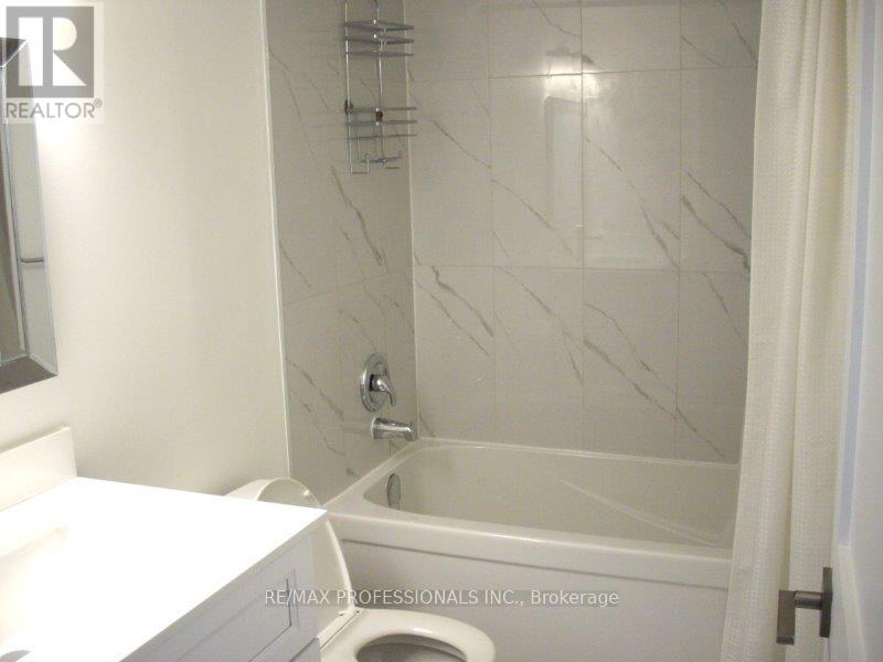 1208 - 1300 Islington Avenue, Toronto, Ontario  M9A 5C4 - Photo 7 - W13045928