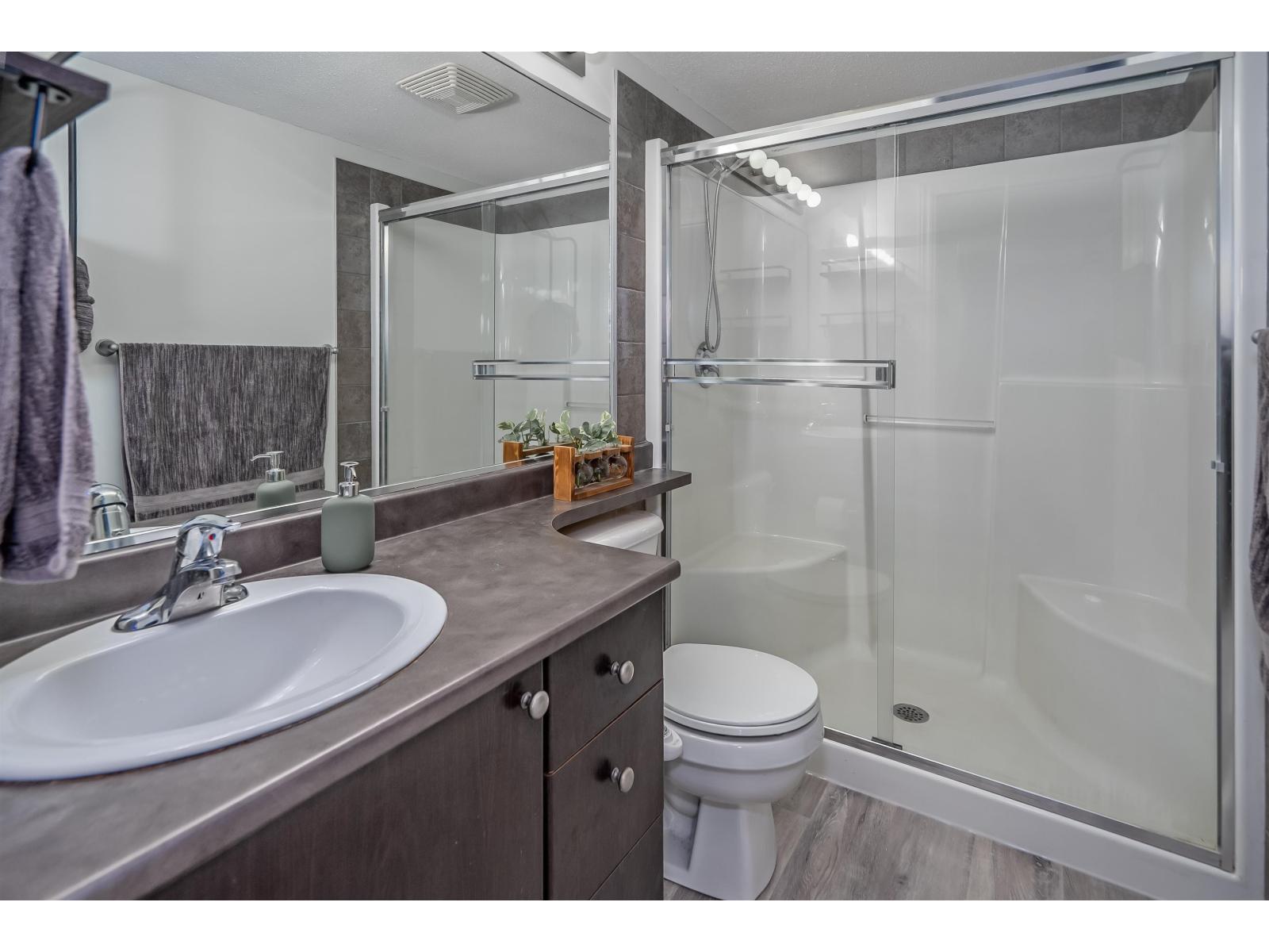 213 5438 198 Street, Langley, British Columbia  V3A 1G2 - Photo 13 - R3121428