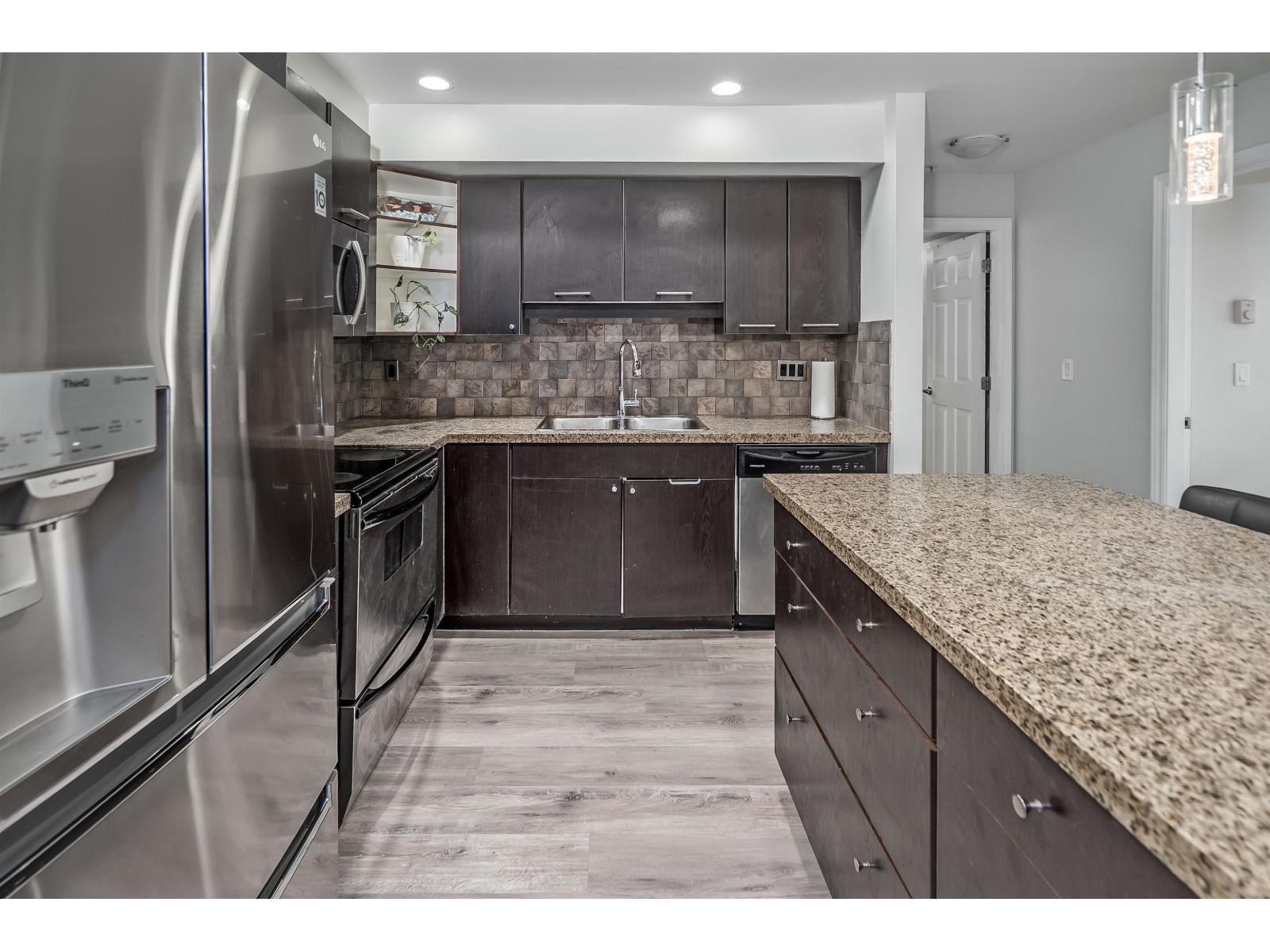 213 5438 198 Street, Langley, British Columbia  V3A 1G2 - Photo 9 - R3121428