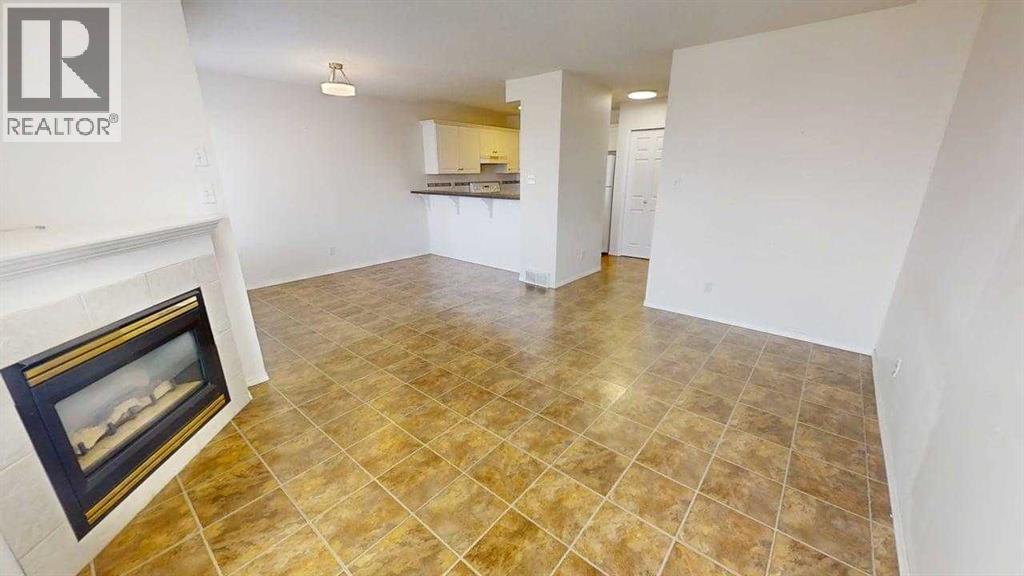 3, 545 Highlands Boulevard W, Lethbridge, Alberta  T1J 4V2 - Photo 4 - A2309592