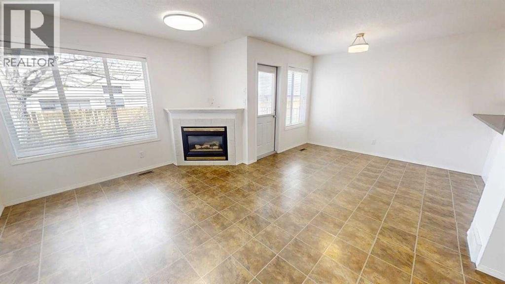 3, 545 Highlands Boulevard W, Lethbridge, Alberta  T1J 4V2 - Photo 3 - A2309592