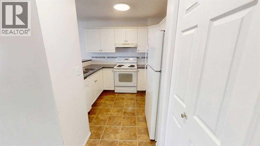 3, 545 Highlands Boulevard W, Lethbridge, Alberta  T1J 4V2 - Photo 10 - A2309592