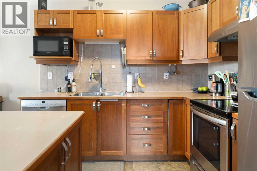 502, 8000 Wentworth Drive SW, Calgary, Alberta  T3H 5K8 - Photo 12 - A2306610