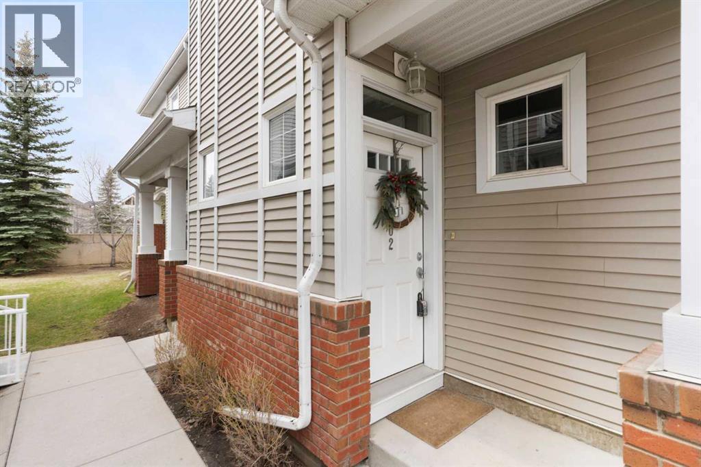 502, 8000 Wentworth Drive SW, Calgary, Alberta  T3H 5K8 - Photo 2 - A2306610
