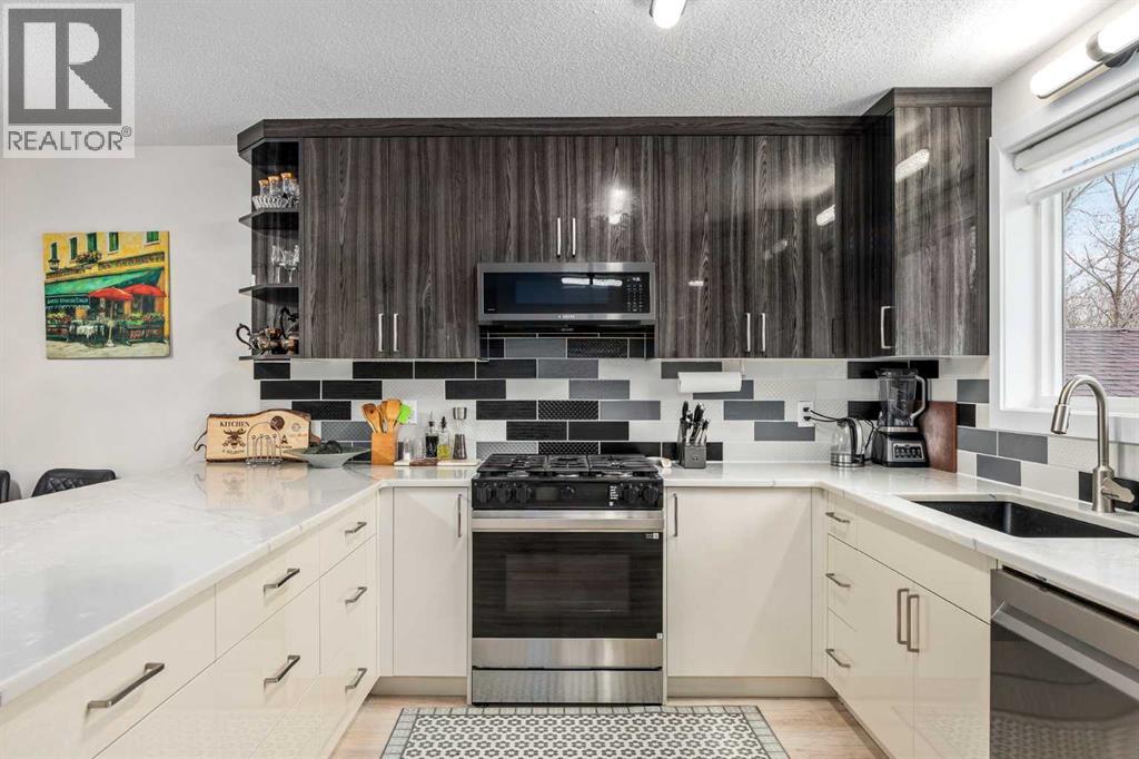 1305 10 Avenue Se, High River, Alberta  T0L 1B0 - Photo 11 - A2307399