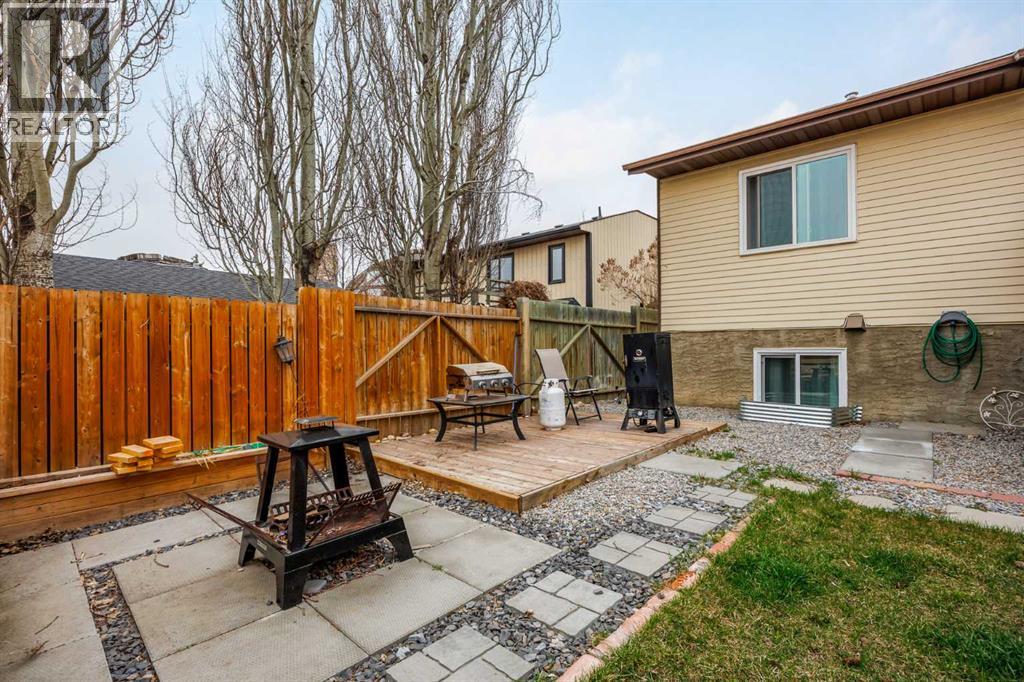 1305 10 Avenue Se, High River, Alberta  T0L 1B0 - Photo 45 - A2307399