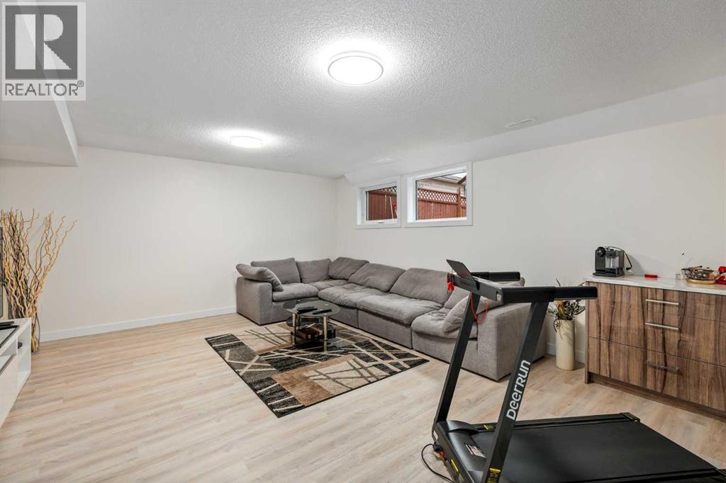 1305 10 Avenue Se, High River, Alberta  T0L 1B0 - Photo 26 - A2307399
