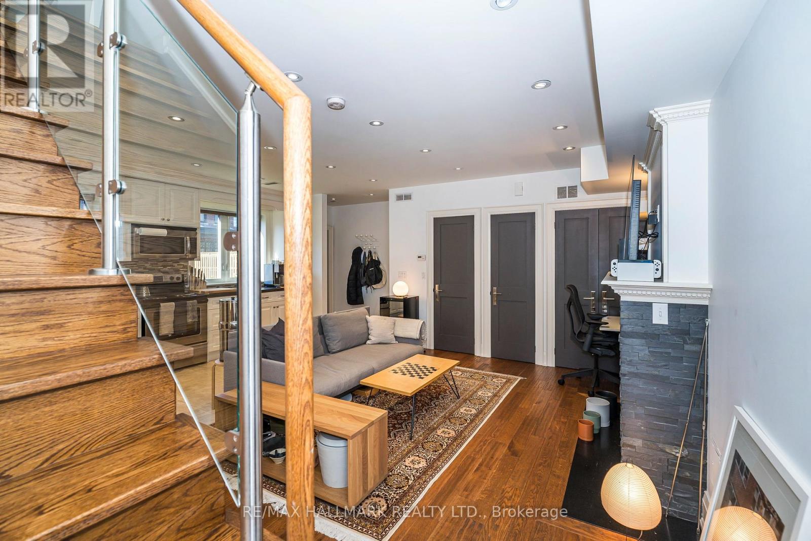 Coach House - 153 Rusholme Road, Toronto, Ontario  M6H 2Y6 - Photo 23 - C13104944
