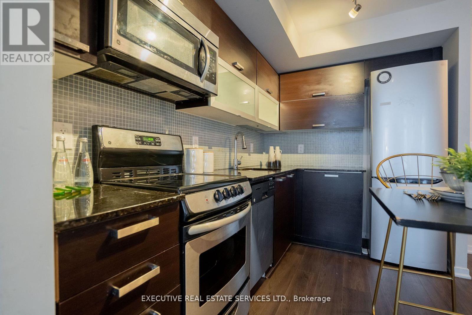 1902 E - 36 Lisgar Street, Toronto, Ontario  M6J 3G2 - Photo 11 - C13105026