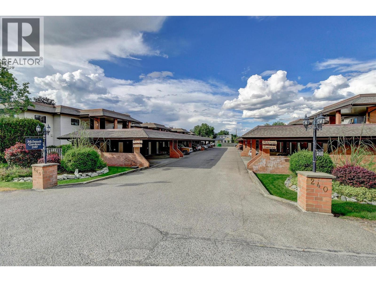 240 Mcintosh Road Unit# 209, Kelowna, British Columbia  V1X 2C4 - Photo 1 - 10373644