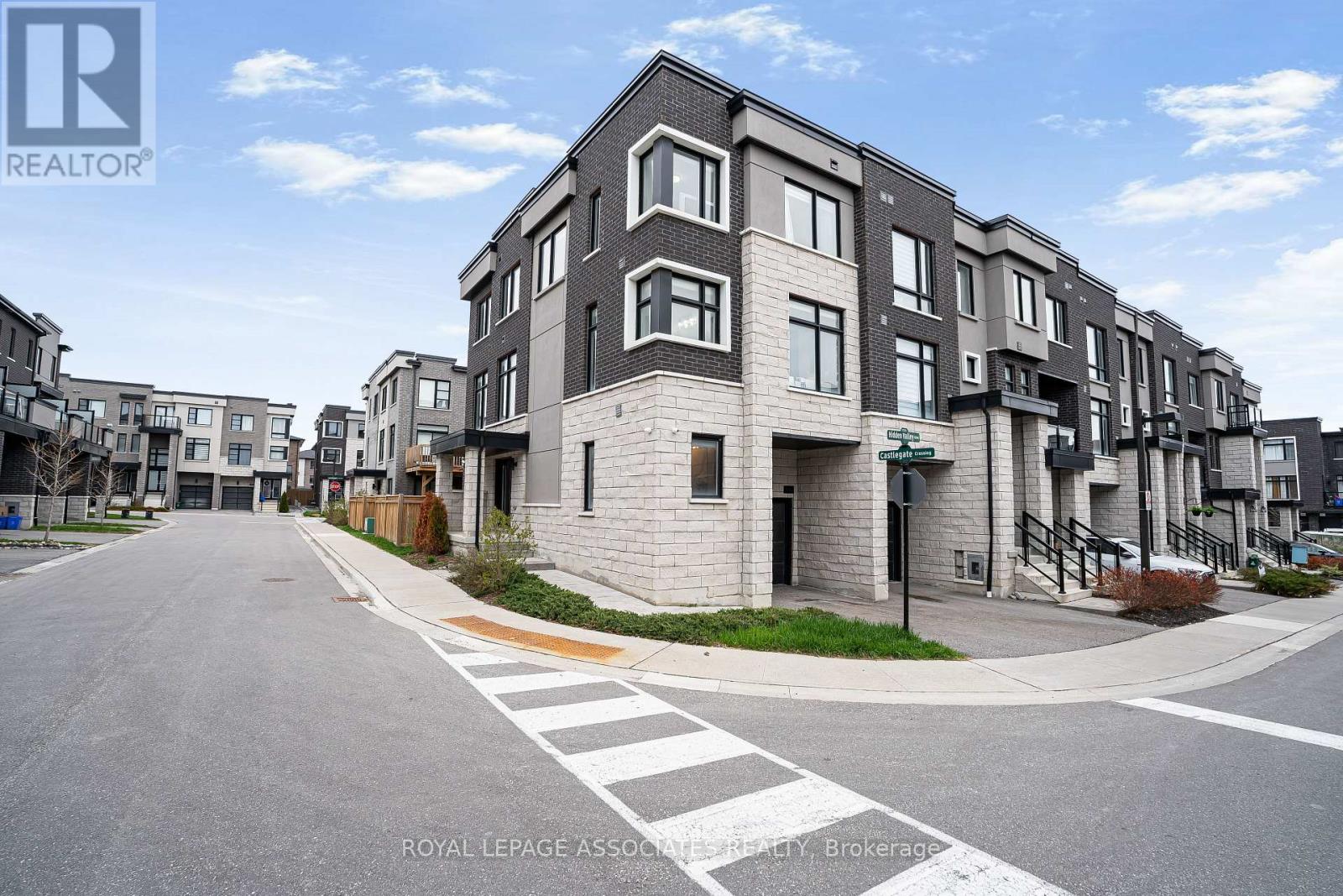 1662 HIDDEN VALLEY GLEN, Pickering, Ontario