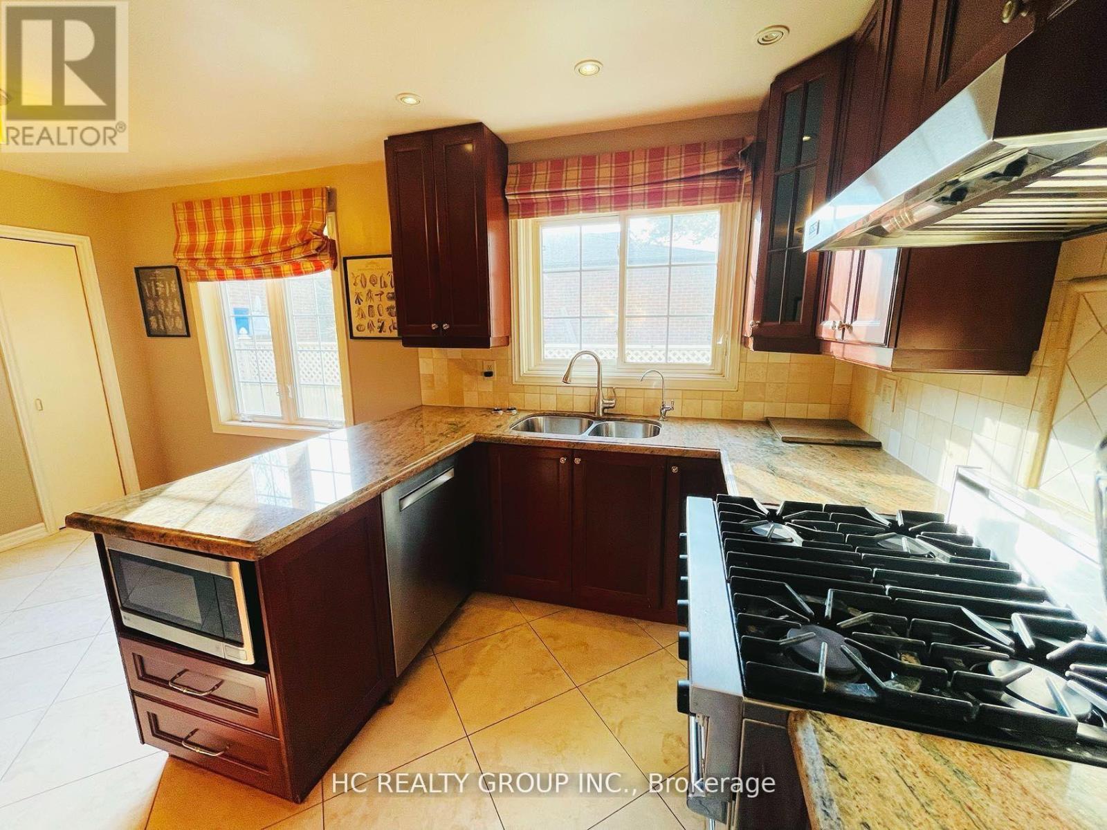 2222 Kennedy Road, Toronto, Ontario  M1T 3G6 - Photo 11 - E13104972