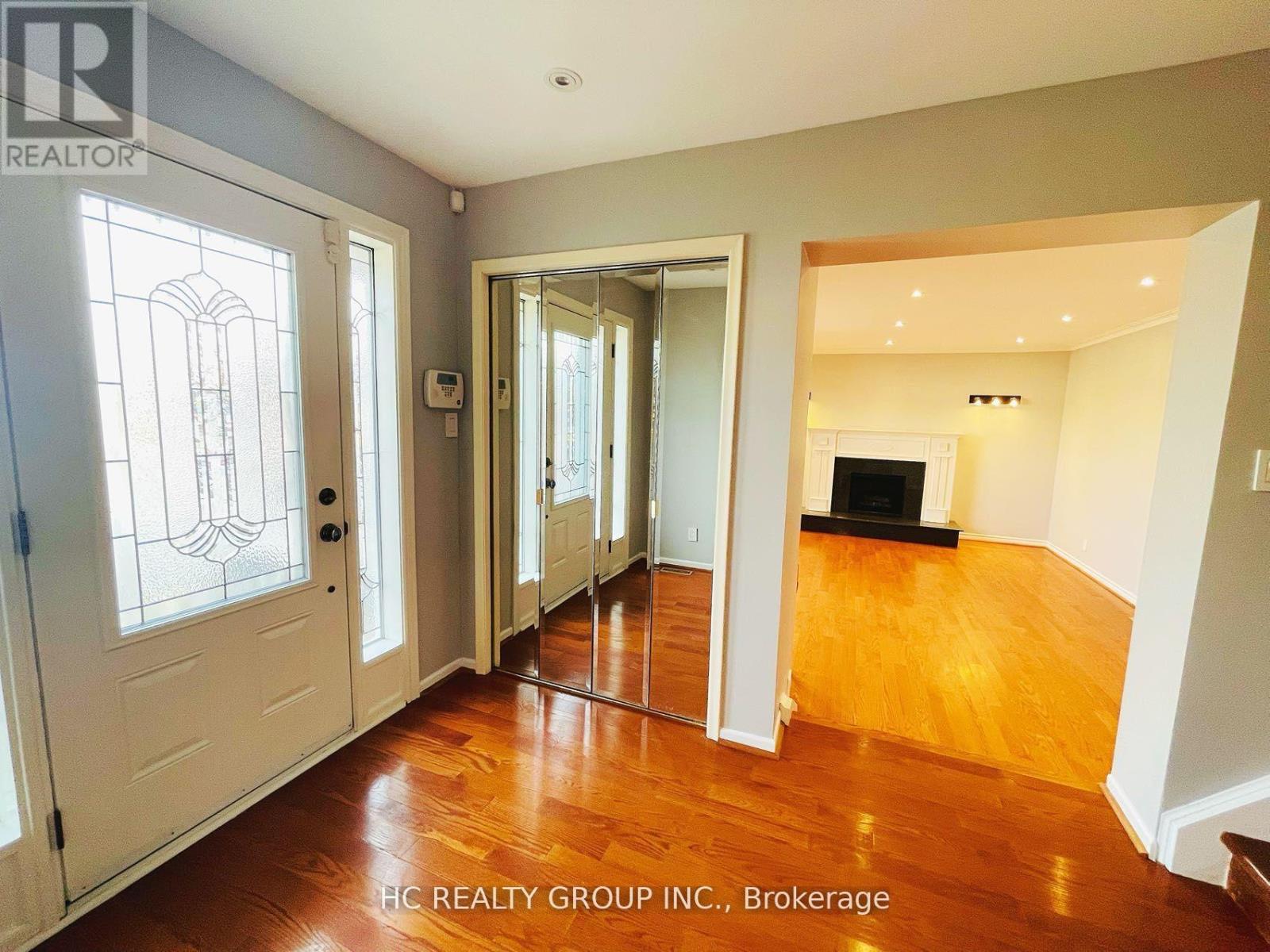 2222 Kennedy Road, Toronto, Ontario  M1T 3G6 - Photo 2 - E13104972