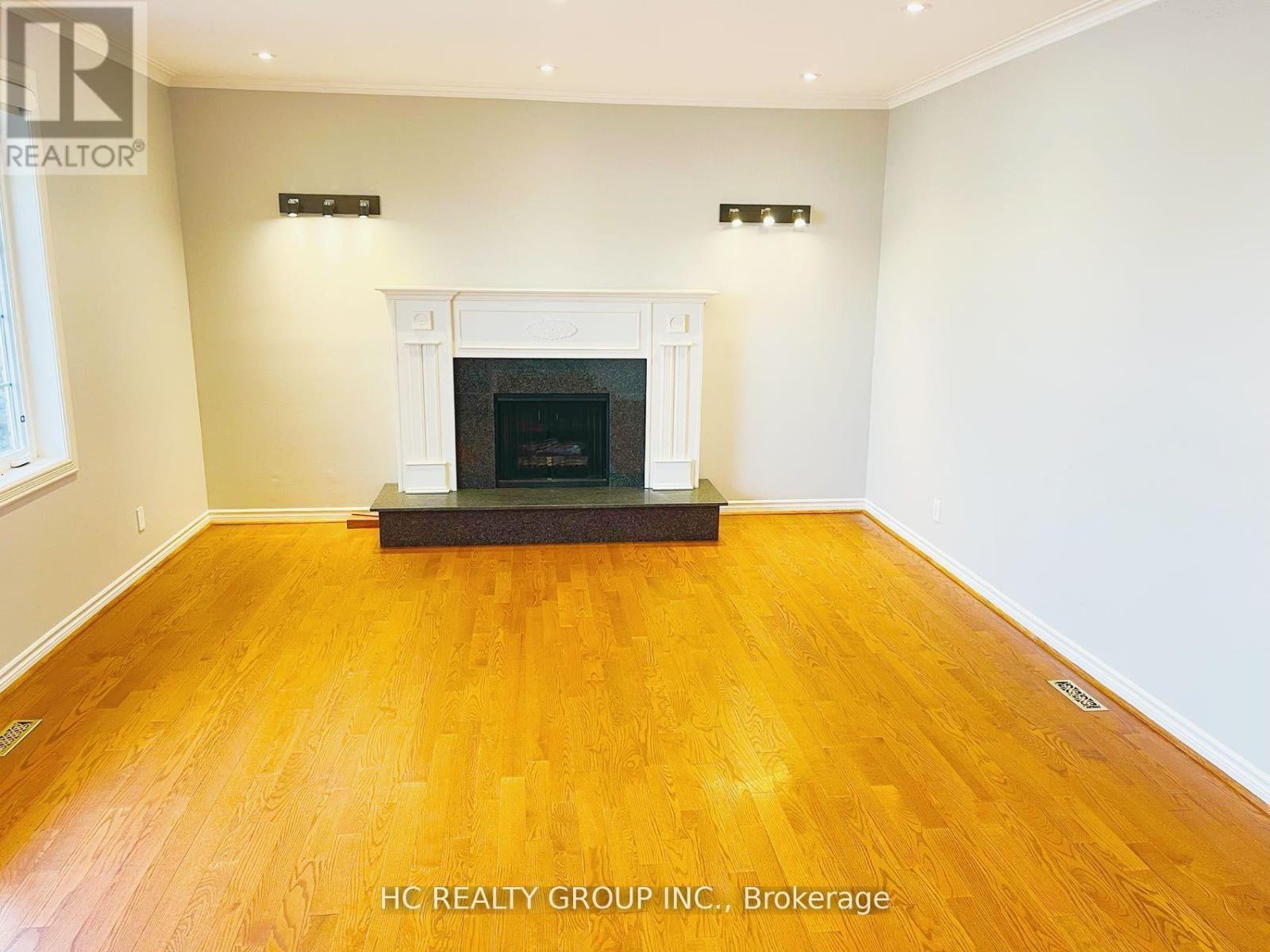 2222 Kennedy Road, Toronto, Ontario  M1T 3G6 - Photo 3 - E13104972