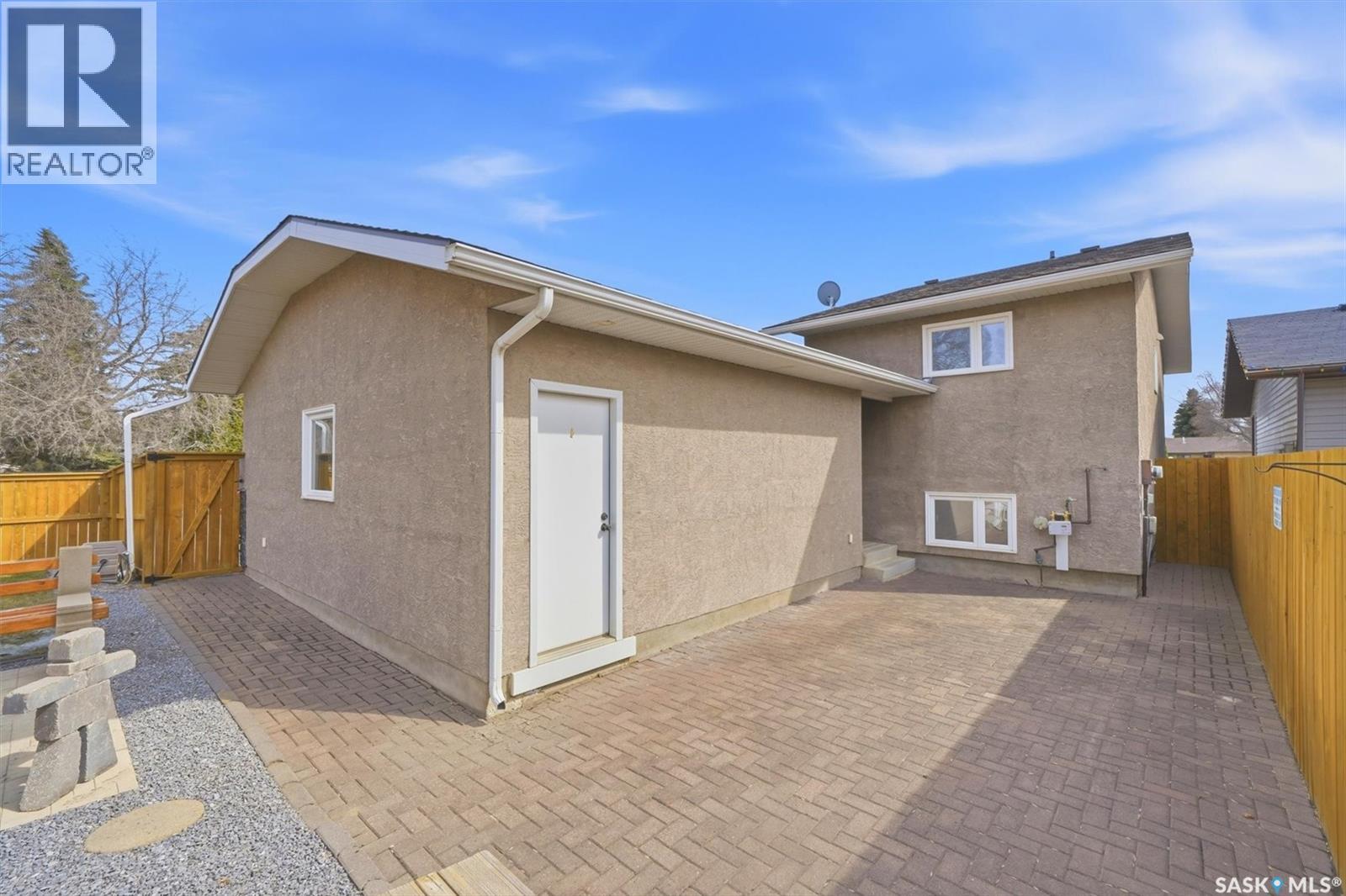 3402 Calder Crescent, Saskatoon, Saskatchewan  S7J 4W6 - Photo 41 - SK035456