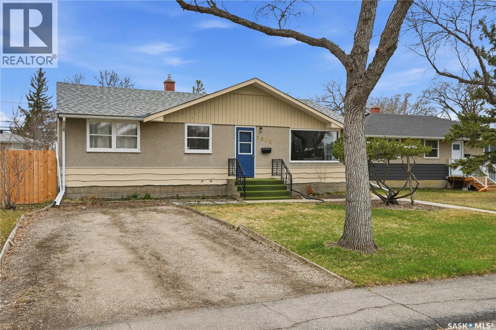 5004 1st Avenue, Regina, Saskatchewan  S4T 0A5 - Photo 1 - SK035309