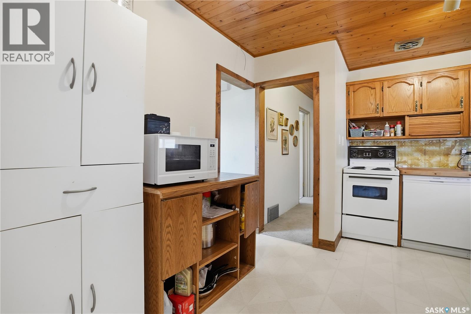 5004 1st Avenue, Regina, Saskatchewan  S4T 0A5 - Photo 14 - SK035309