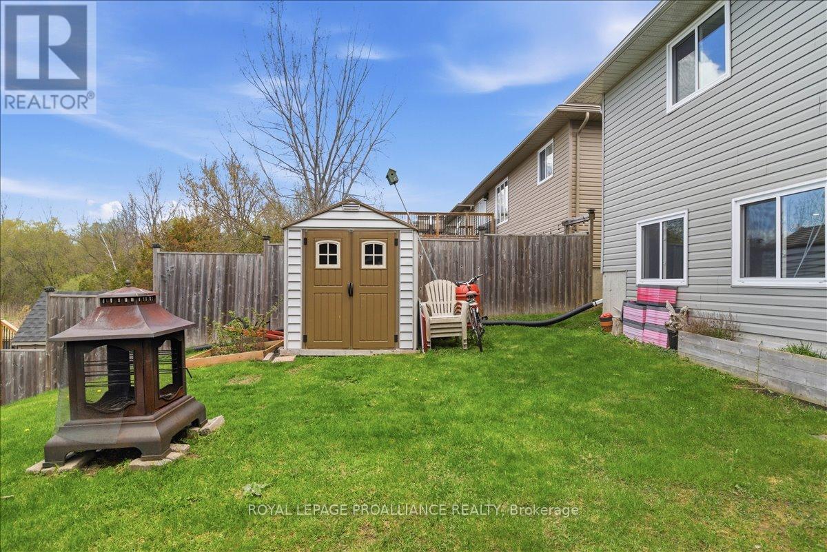 189 Nicholas Street, Quinte West, Ontario  K8V 6E8 - Photo 33 - X13104126